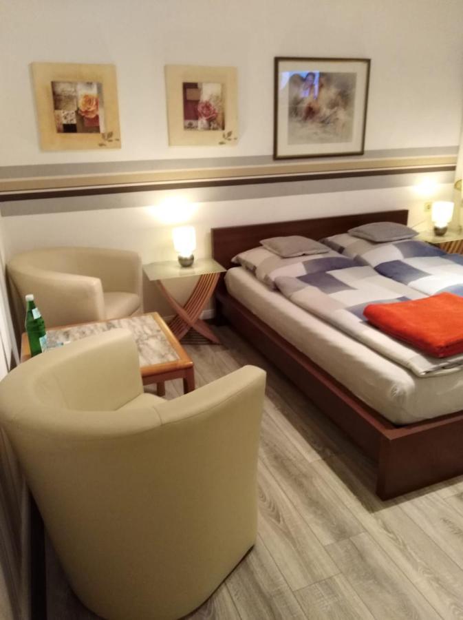 Hotel Garni "Adria" Windhagen Zewnętrze zdjęcie